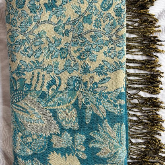 Vintage Scarf - Picture 1 of 4